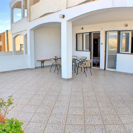 Apartmani *